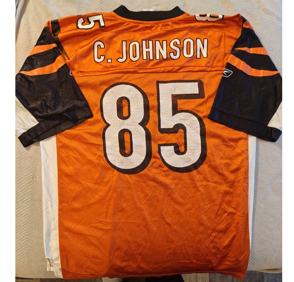 Cincinatti Bengals Chad "ochocinco" Johnson #85 size L football jersey Used